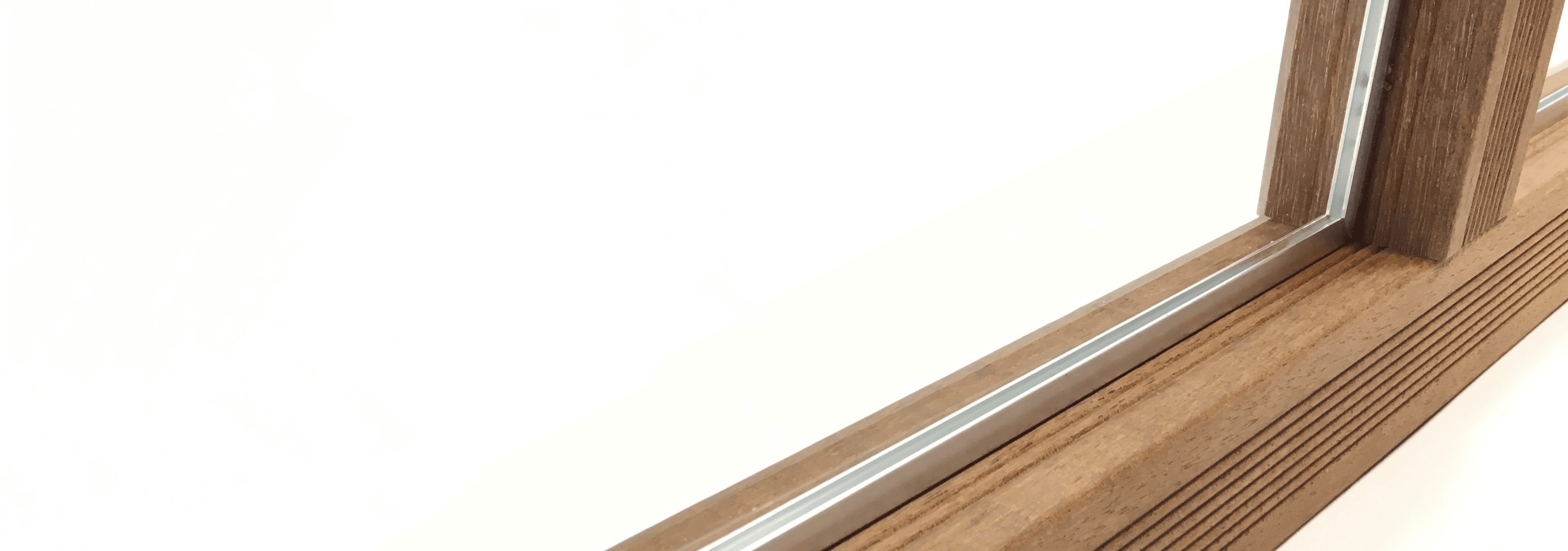 Fabrication d'un pare-vent en plexiglass etape 5