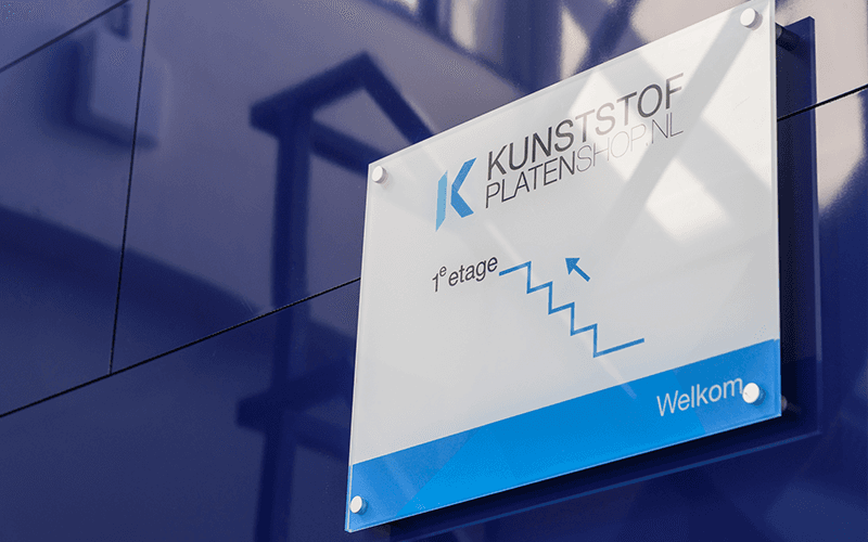 Panneau signaletique plexiglass