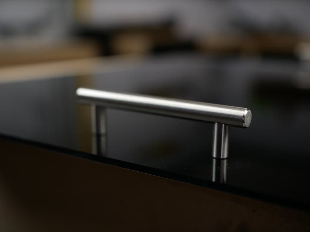 Plateau pouf en plexiglass poignees