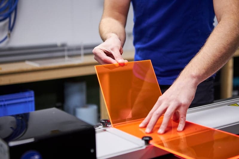 Realiser une table dappoint en plastique resultat final