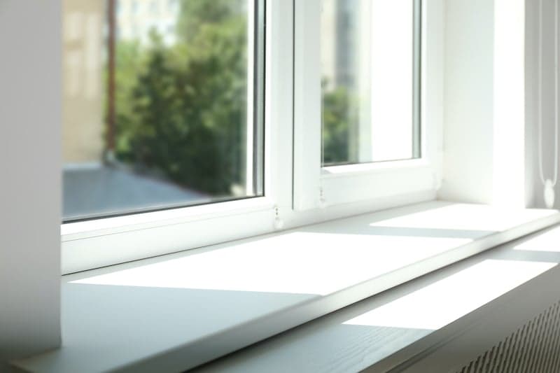 Renovation appui de fenetre blanc plexiglass