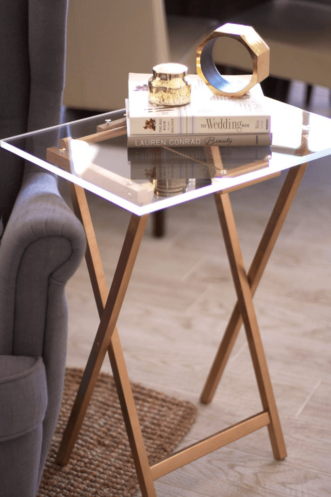 Table dappoint en plexiglass 2-2