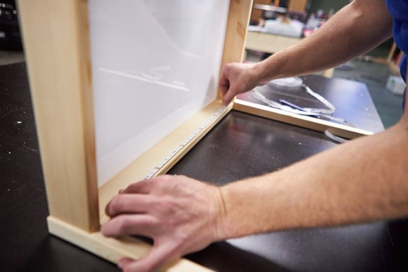 Table lumineuse diy fixez l'eclairage LED