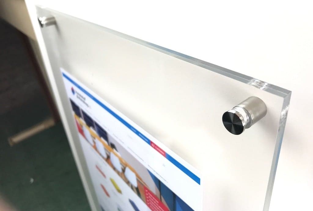 DIY Un presentoir menu en plexiglass