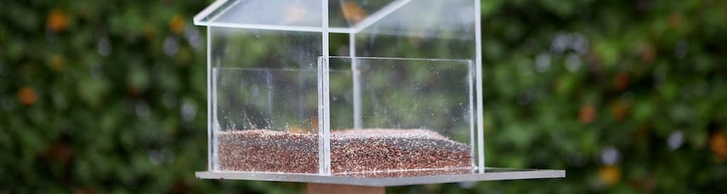 Fabriquer une mangeoire a oiseaux