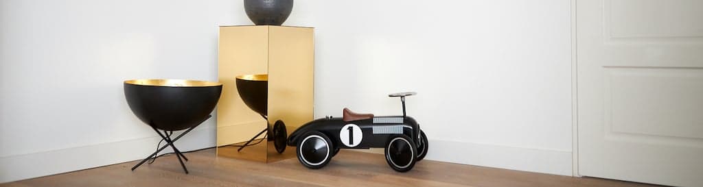 IKEA Kallax hack construire un socle en plexiglass