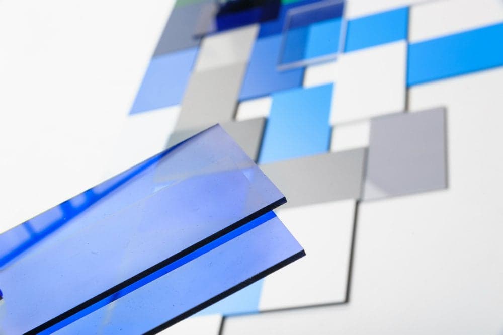 Le prix du plexiglass