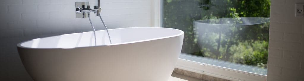 fenêtre-salle-de-bain-transparent