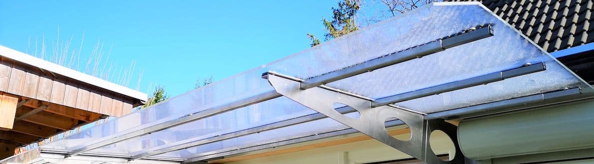 Fabriquer un auvent de porte banner