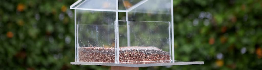 Fabriquer une mangeoire a oiseaux