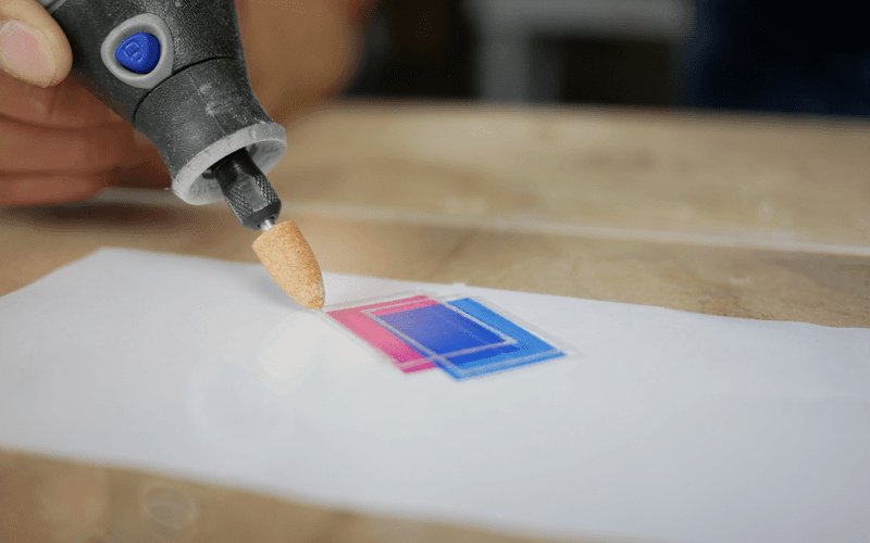 Gravure sur plexiglass