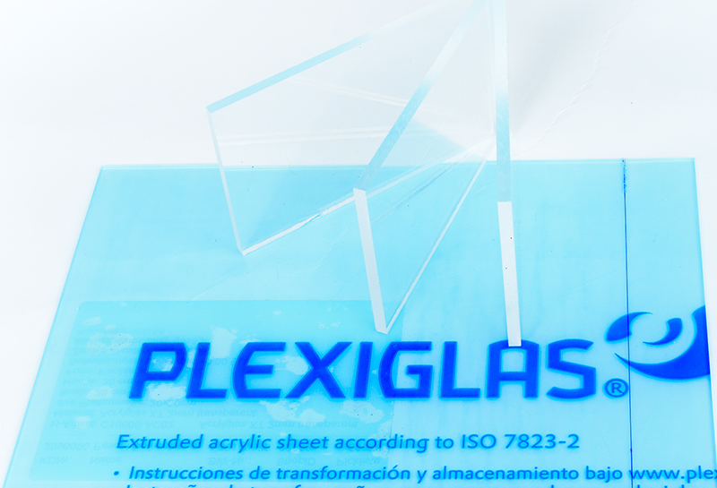 Les différences entre l'acrylique et le plexiglass